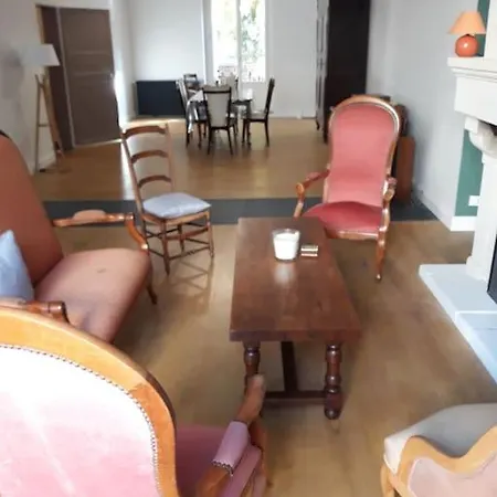 Tres Grande Maison De Au Coeur De